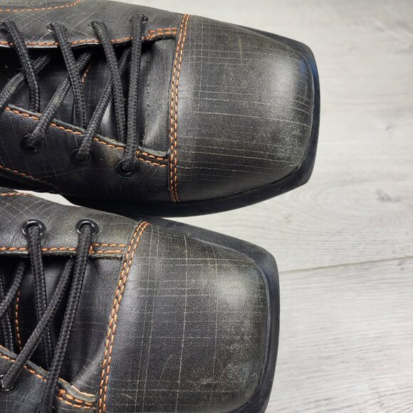 John Fluevog Future Angel Padded Gibson Shoe. Men's size 9 - Picture 3 of 9